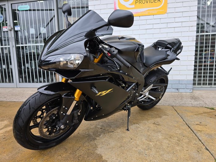 2008 YAMAHA YZF-R1