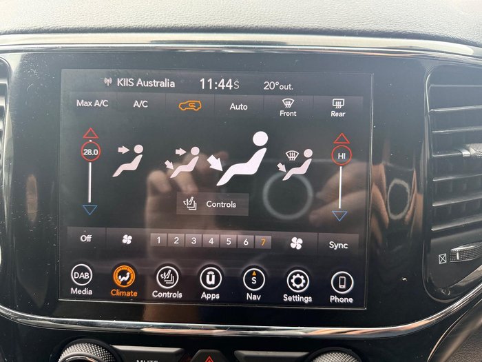 2020 Jeep Grand Cherokee Night Eagle