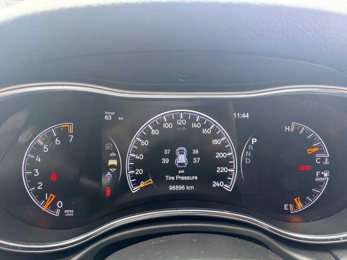 2020 Jeep Grand Cherokee Night Eagle