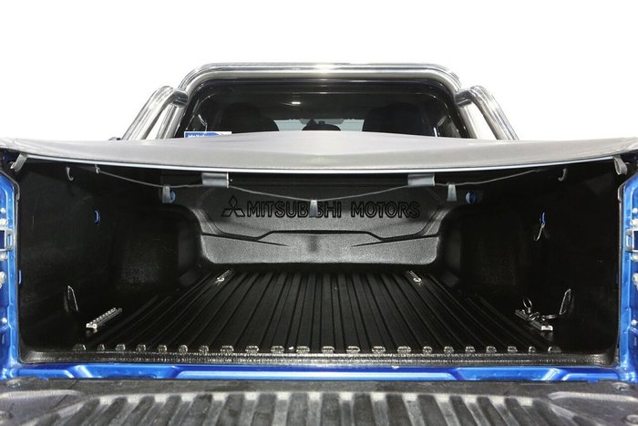 2015 Mitsubishi Triton Exceed