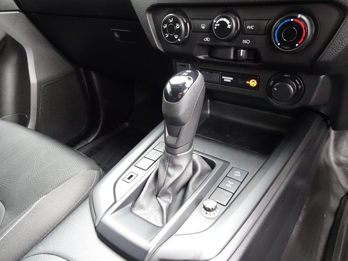 2020 Isuzu D-MAX LS-M