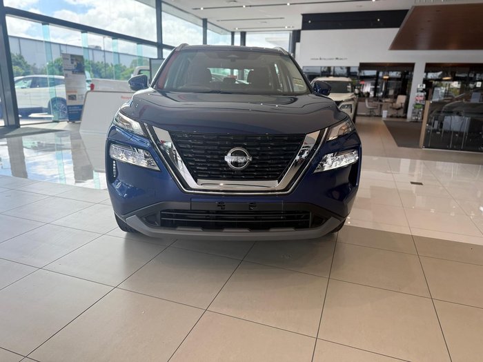 2025 Nissan X-TRAIL ST