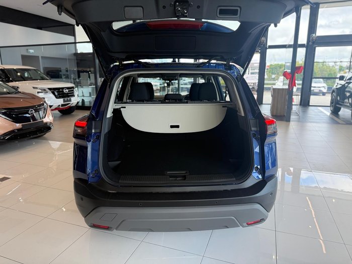 2025 Nissan X-TRAIL ST