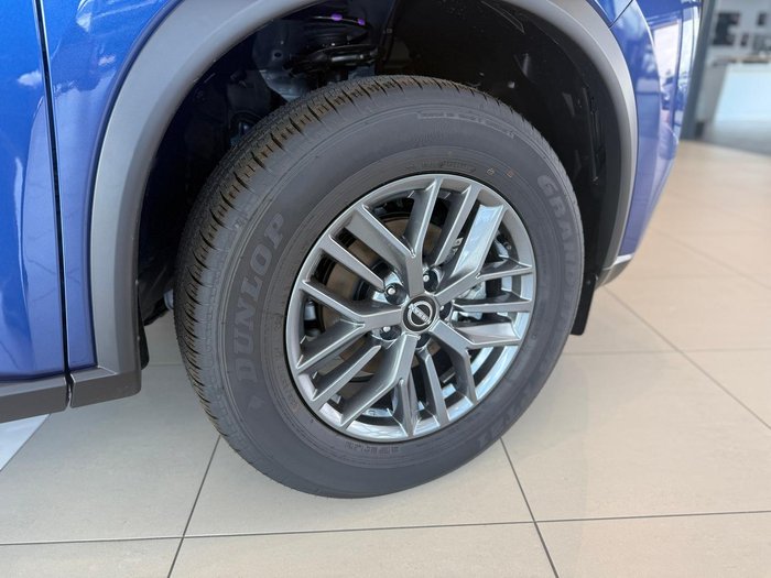 2025 Nissan X-TRAIL ST