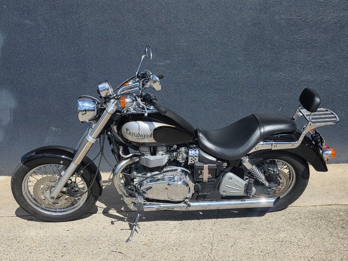 2003 Triumph BONNEVILLE BLACK
