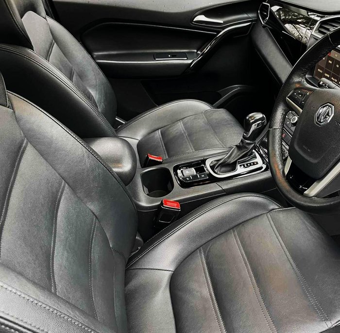 2018 MG GS Essence X