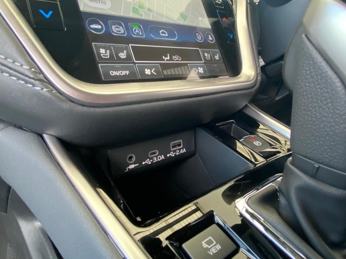 2025 Subaru Outback AWD Touring XT