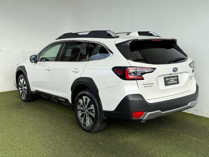 2025 Subaru Outback AWD Touring XT
