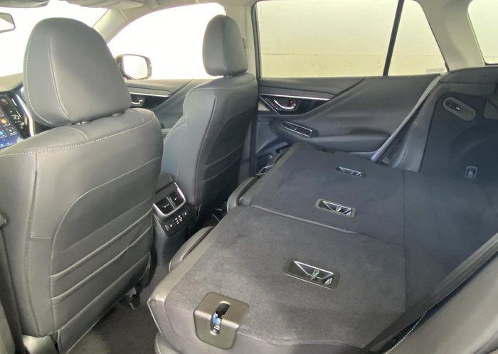 2025 Subaru Outback AWD Touring XT