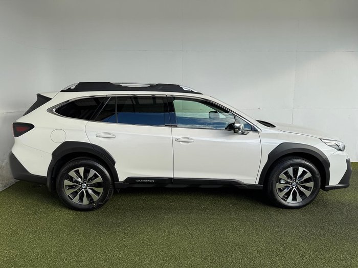 2025 Subaru Outback AWD Touring XT
