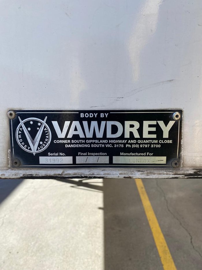 2015 Vawdrey 22P Straight Freezer Van White