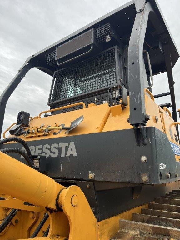 2021 Dressta Td-25M Yellow