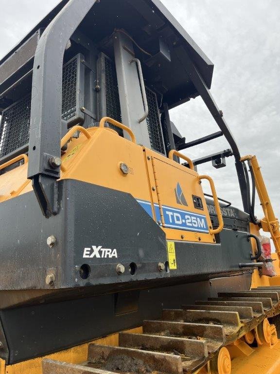 2021 Dressta Td-25M Yellow