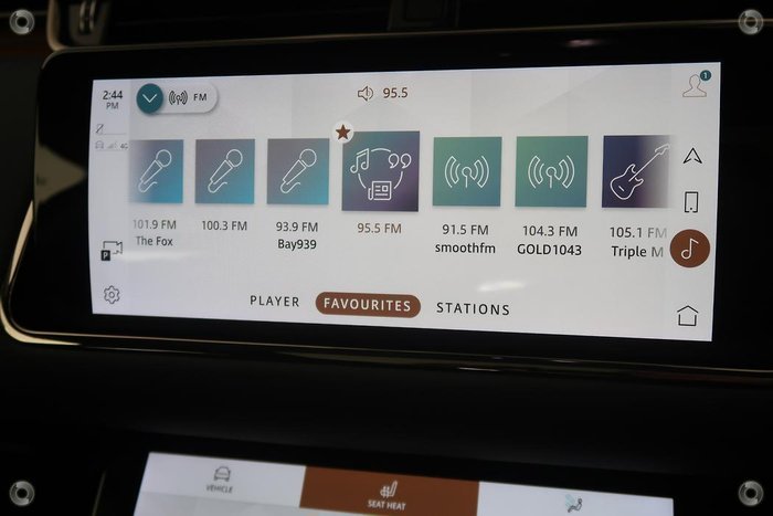 2021 Land Rover Range Rover Evoque P250 R-Dynamic SE