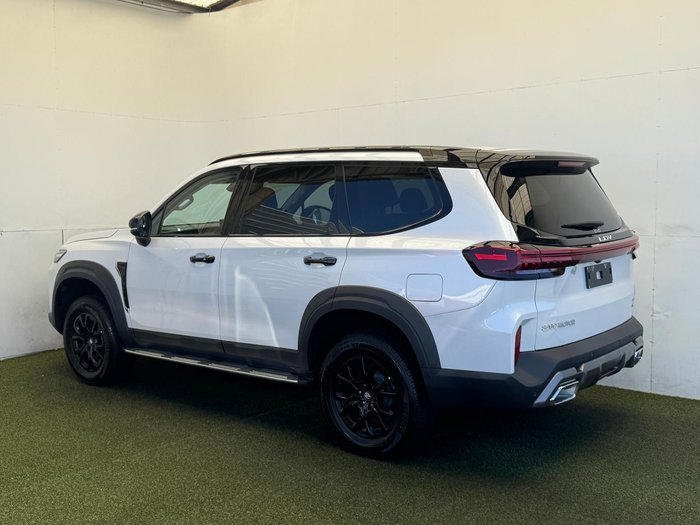 2025 LDV D90 Executive