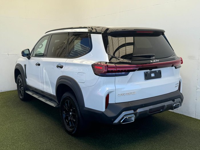 2025 LDV D90 Executive