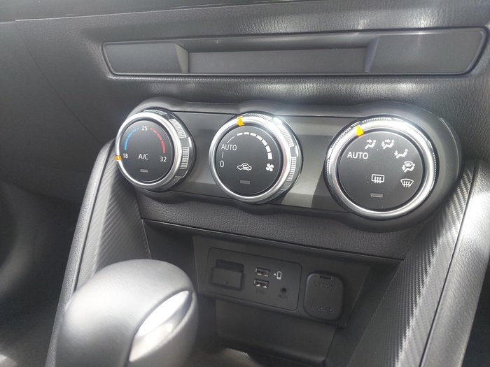 2025 Mazda 2 G15 Evolve