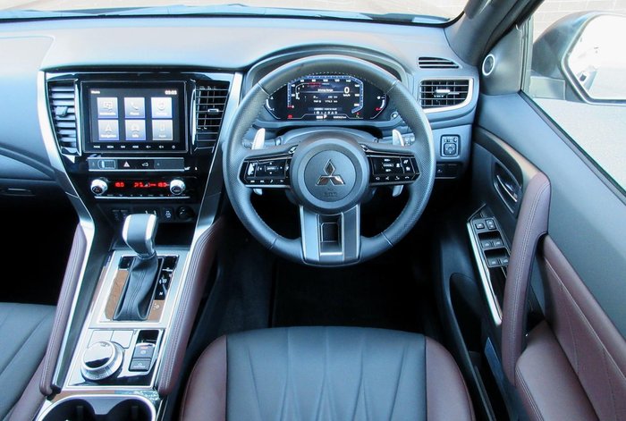 2024 Mitsubishi Pajero Sport GSR