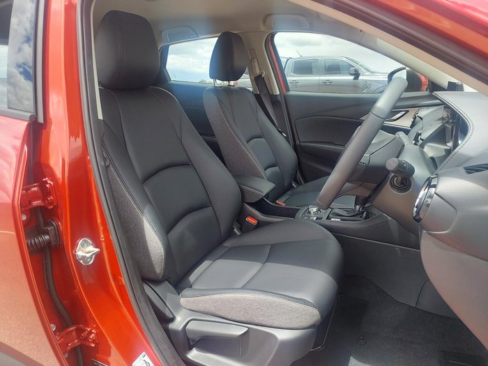 2025 Mazda CX-3 G20 Evolve