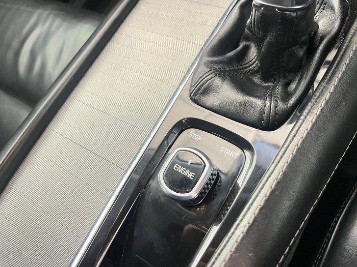 2016 Volvo XC90 T6 Inscription MY16 AWD Crystal White