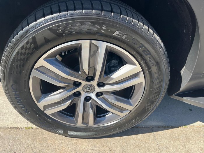 2023 LDV D90 Executive