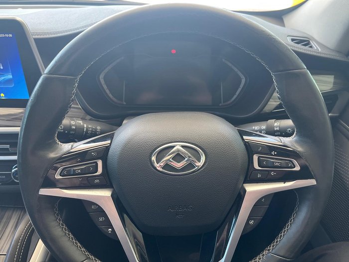 2023 LDV D90 Executive