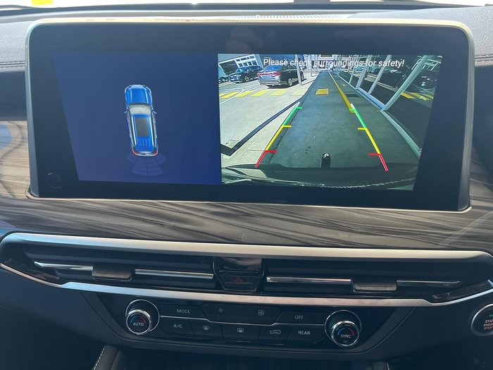 2023 LDV D90 Executive