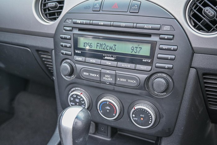 2009 Mazda MX-5 Roadster Coupe