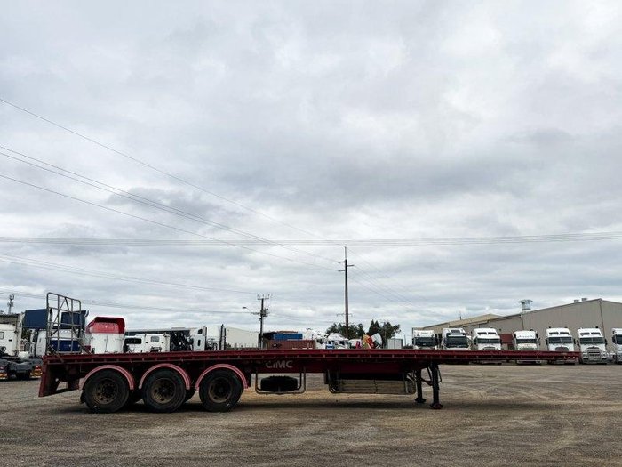 2012 CIMC 22 Pallet Flat Deck Semi Trailer **Twistlocks/Roadtrain**