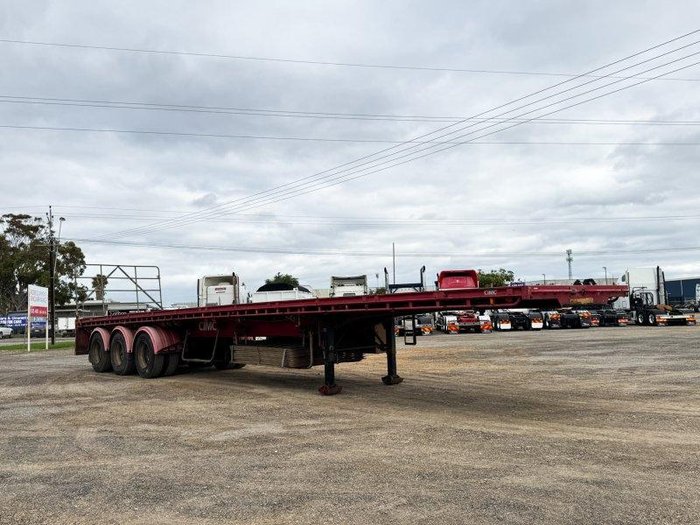 2012 CIMC 22 Pallet Flat Deck Semi Trailer **Twistlocks/Roadtrain**