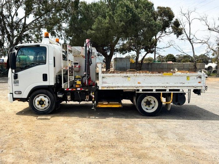 2014 Isuzu Nqr 4X2 Crane/Tipper Truck **Low Kms**