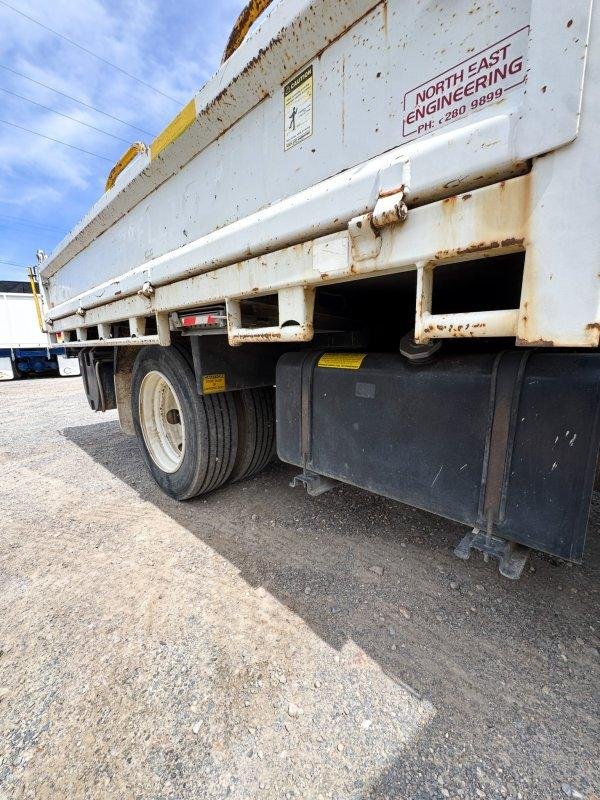 2014 Isuzu Nqr 4X2 Crane/Tipper Truck **Low Kms**