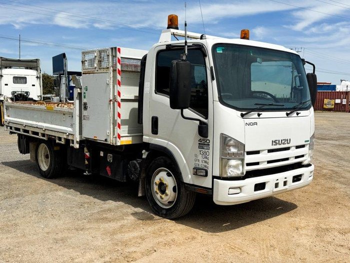 2014 Isuzu Nqr 4X2 Crane/Tipper Truck **Low Kms**