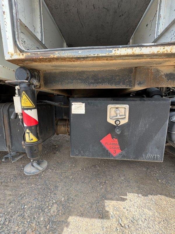 2014 Isuzu Nqr 4X2 Crane/Tipper Truck **Low Kms**