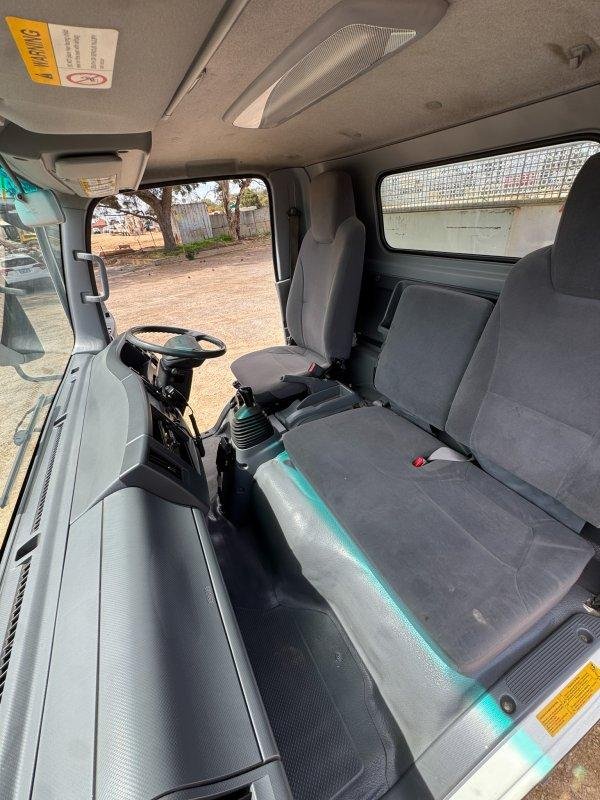 2014 Isuzu Nqr 4X2 Crane/Tipper Truck **Low Kms**