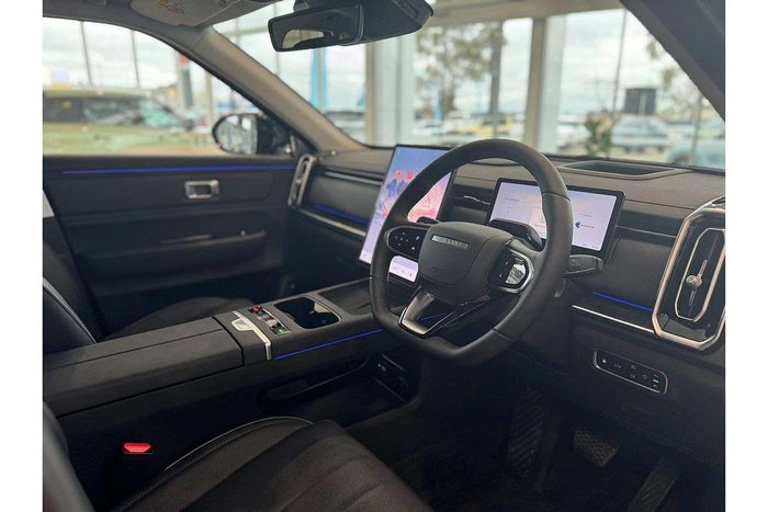 2025 Jaecoo J7 SHS Summit