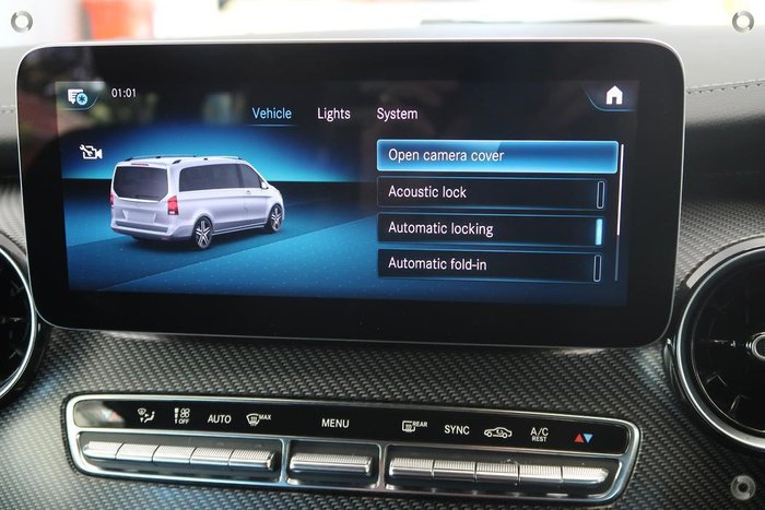 2022 Mercedes-Benz V-Class V300 d AMG Avantgarde