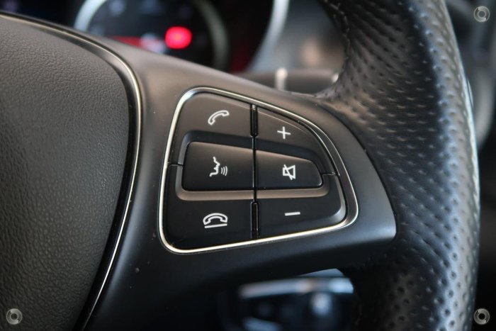 2022 Mercedes-Benz V-Class V300 d AMG Avantgarde