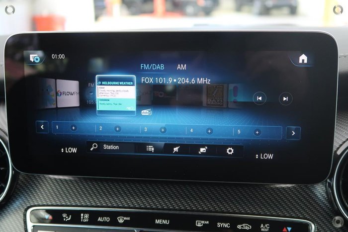 2022 Mercedes-Benz V-Class V300 d AMG Avantgarde