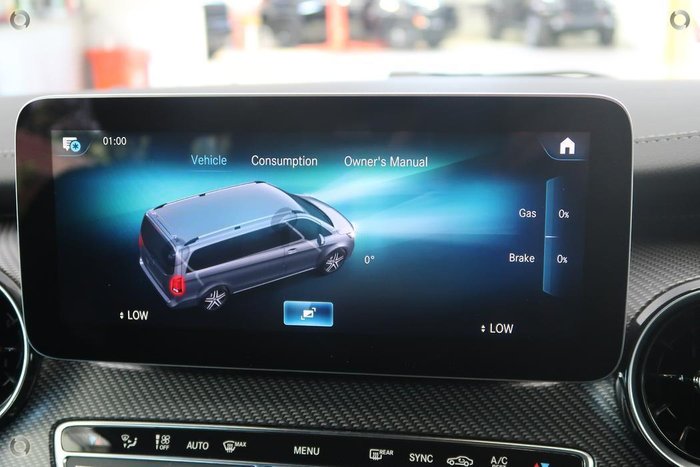 2022 Mercedes-Benz V-Class V300 d AMG Avantgarde