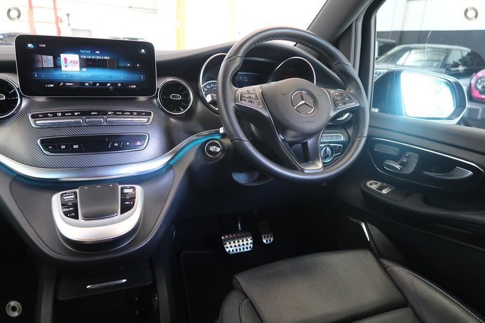 2022 Mercedes-Benz V-Class V300 d AMG Avantgarde