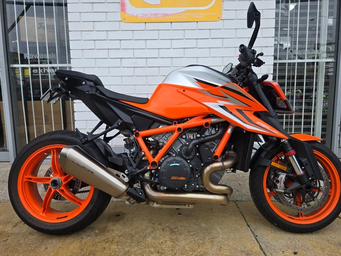 2022 Ktm 1290 SUPER DUKE R Orange