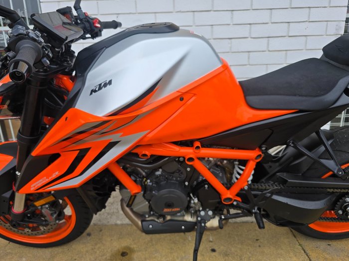 2022 Ktm 1290 SUPER DUKE R Orange