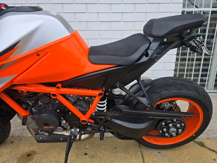 2022 Ktm 1290 SUPER DUKE R Orange