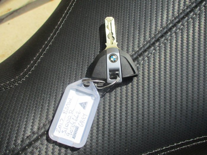 2017 BMW Motorrad S 1000 R GREY