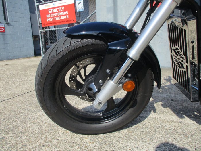 2008 Suzuki VZ800 (BOULEVARD M50) BLACK