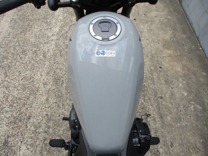 2023 Honda CMX 500 GREY