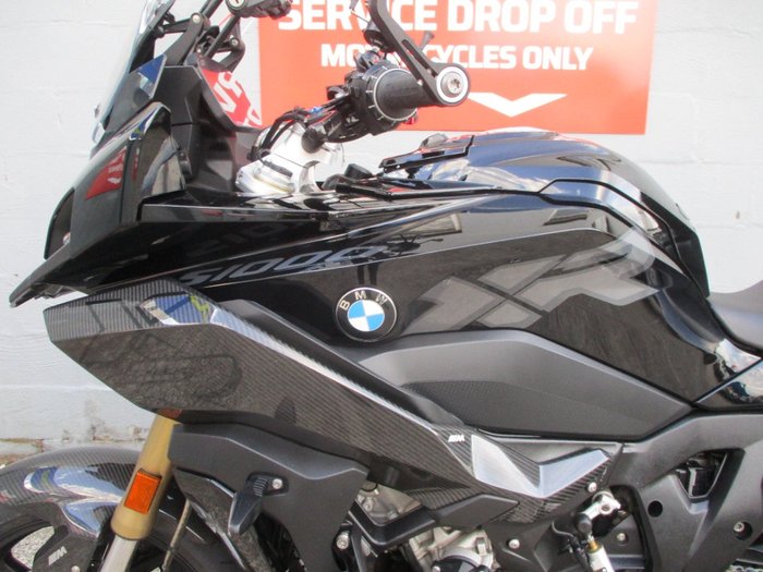 2022 BMW Motorrad S 1000 XR TRIPLE BLACK BLACK STORM METALLIC