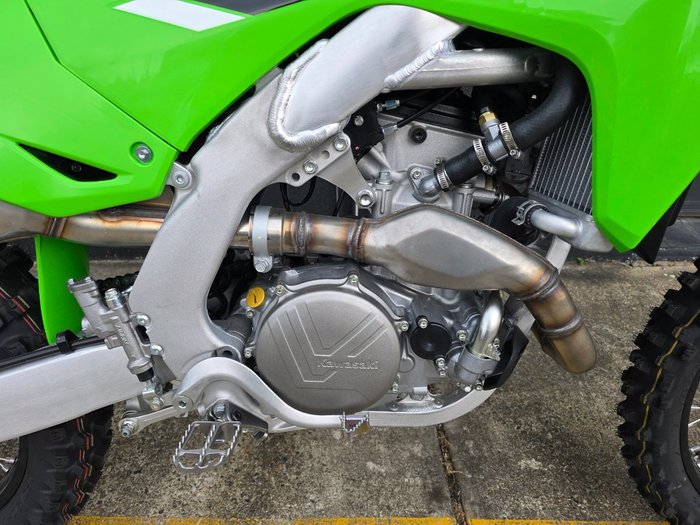 2025 Kawasaki KX450X GREEN