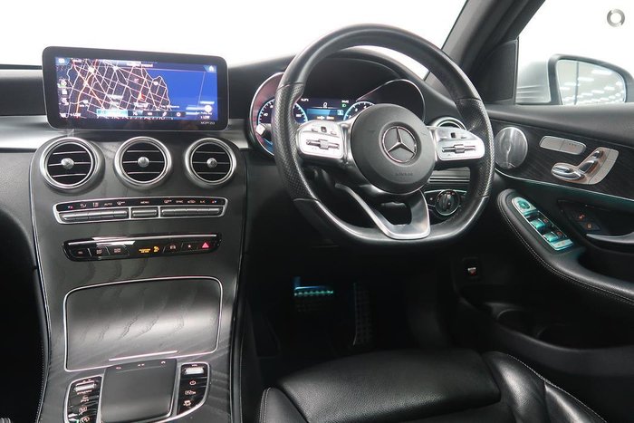 2019 Mercedes-Benz GLC-Class GLC300